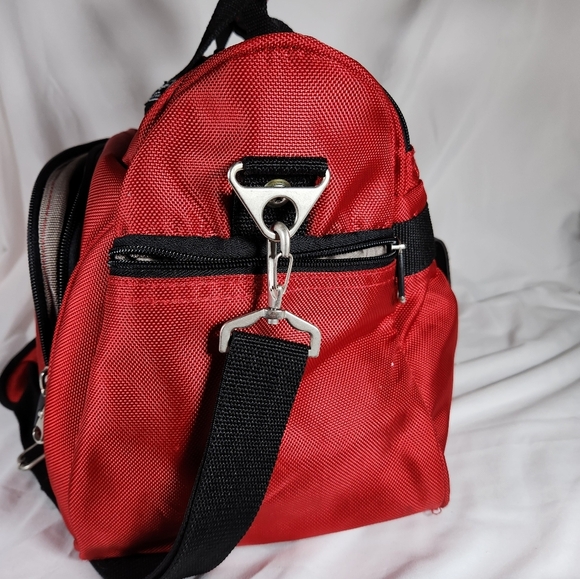 Delsey Carry-On Weekender Travel Duffle Bag w/ Strap Red/Black/Blue 2 available. - Picture 4 of 13